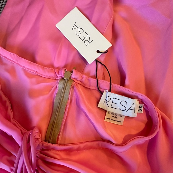 RESA Ziggy skirt in dragonfruit pink - Picture 5 of 5